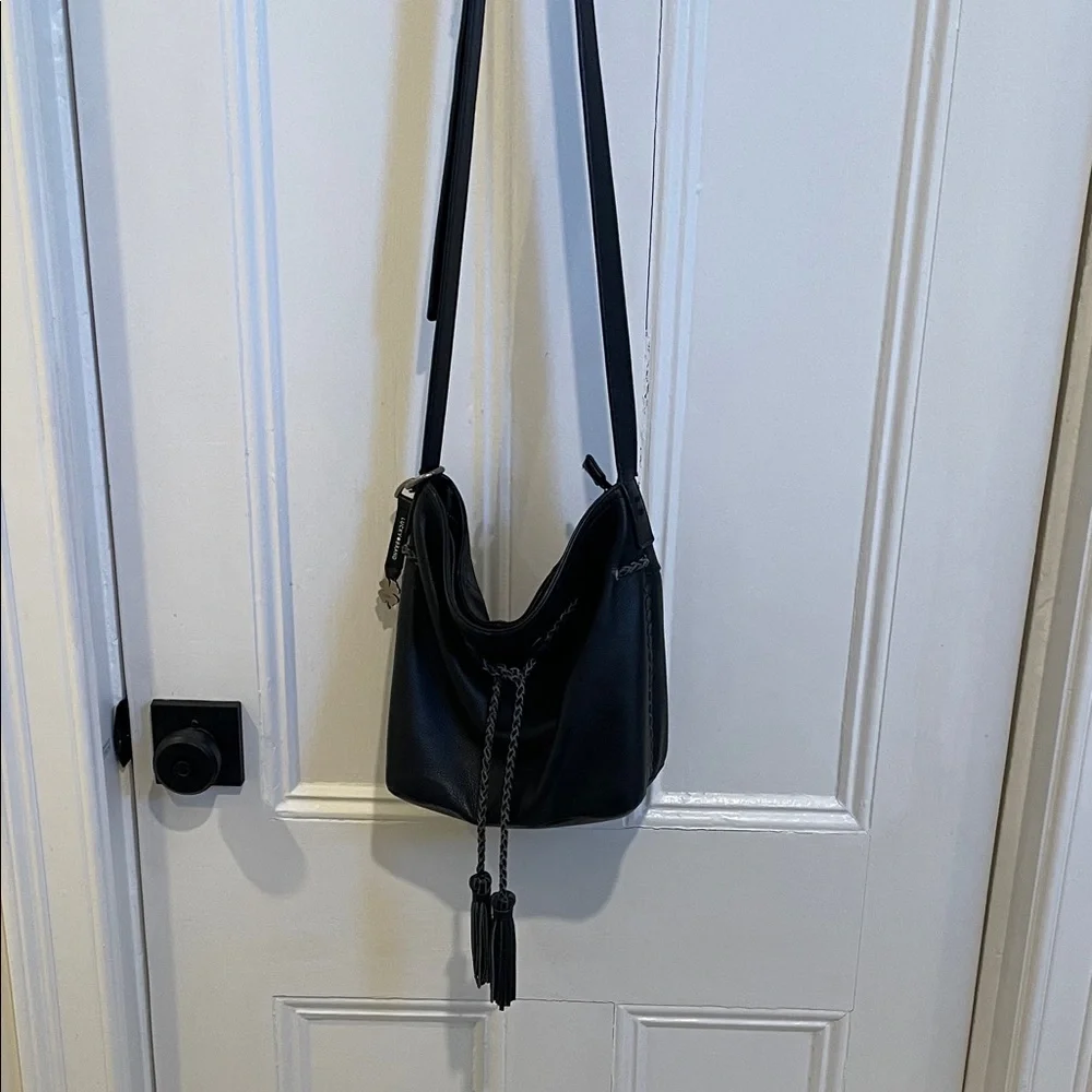 Lucky Brand Black Leather Shoulder Bag - Picture 2 of 3